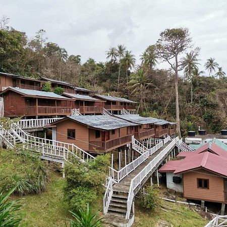 Long Beach Garden Kampung Kuala Besut Exterior photo
