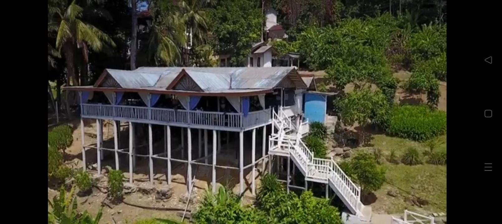 Long Beach Garden Kampung Kuala Besut Exterior photo
